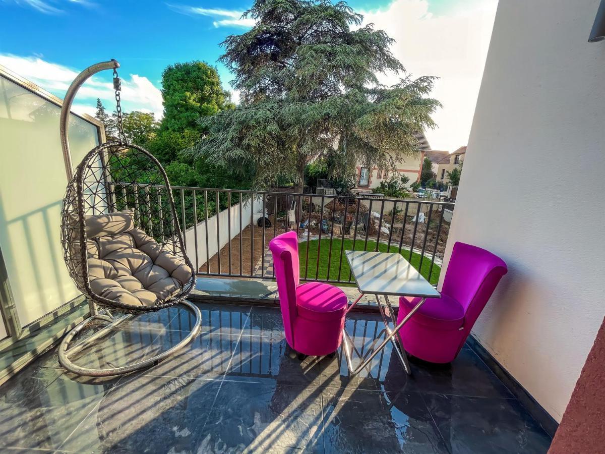Villa Paris Dream *