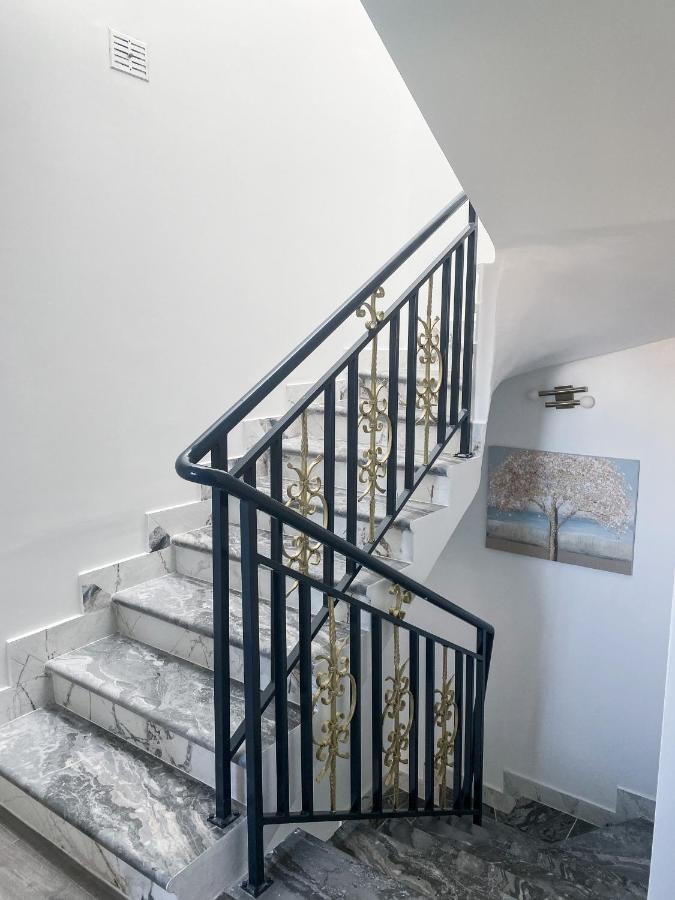 Paris Dream Villa